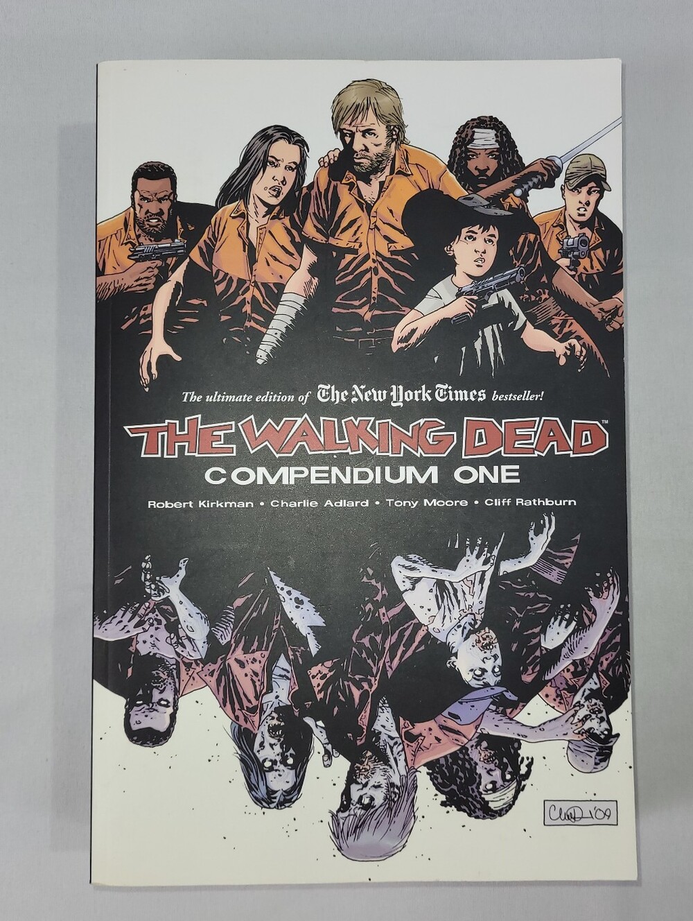 The Walking Dead Compendium One Horror Softcover Comic Book Graphic Novel
